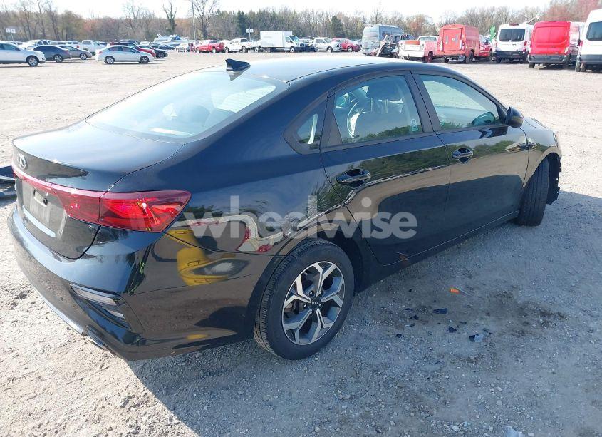 Photo 4 of 2020 Kia Forte LXS (VIN 3KPF24AD8LE243998)