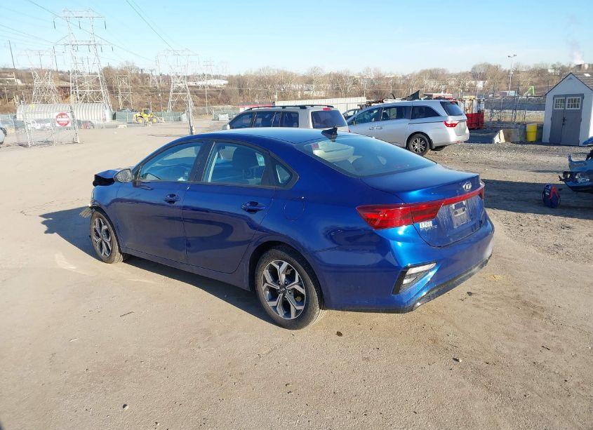 Photo 3 of 2020 Kia Forte LXS (VIN 3KPF24AD8LE253608)
