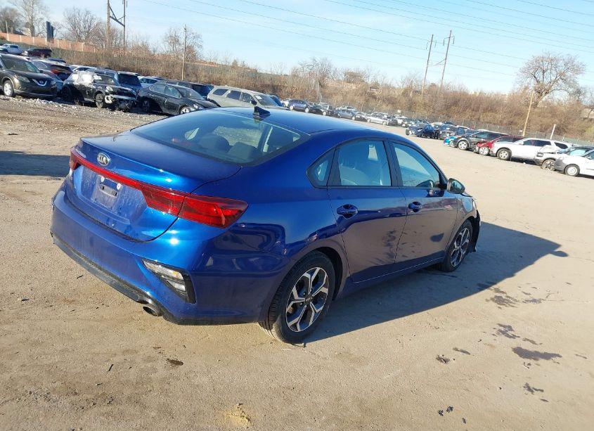 Photo 4 of 2020 Kia Forte LXS (VIN 3KPF24AD8LE253608)
