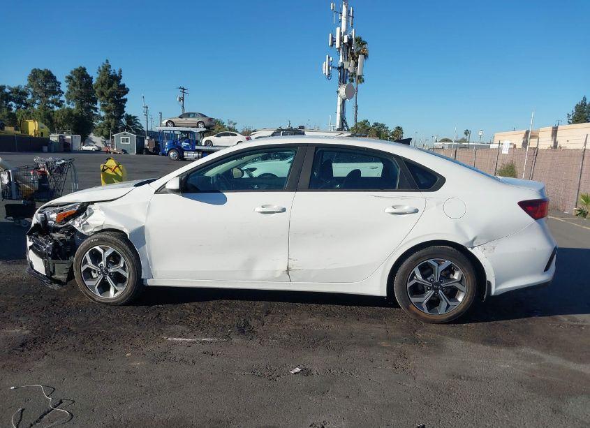 Photo 14 of 2020 Kia Forte LXS (VIN 3KPF24AD8LE257030)