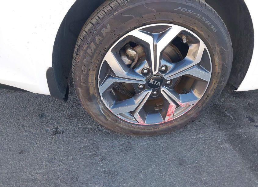 Photo 18 of 2020 Kia Forte LXS (VIN 3KPF24AD8LE257030)