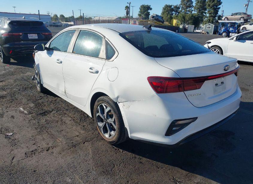 Photo 3 of 2020 Kia Forte LXS (VIN 3KPF24AD8LE257030)