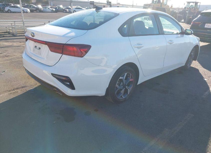 Photo 4 of 2020 Kia Forte LXS (VIN 3KPF24AD8LE257030)