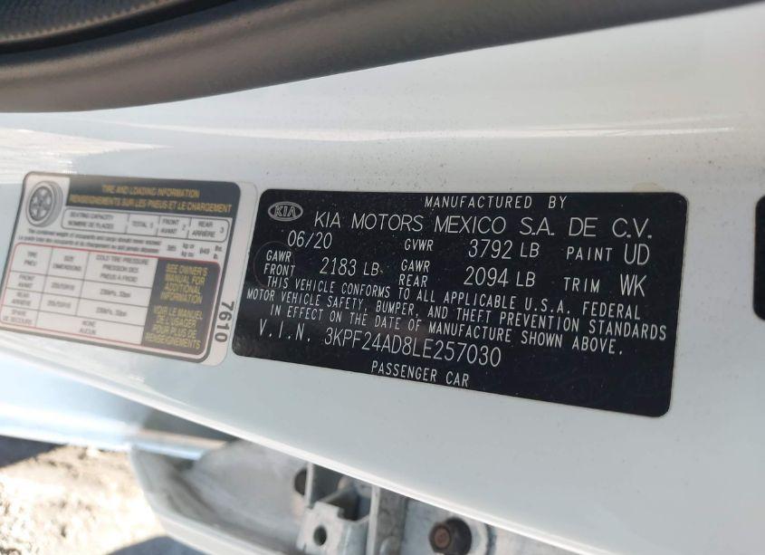 Photo 9 of 2020 Kia Forte LXS (VIN 3KPF24AD8LE257030)