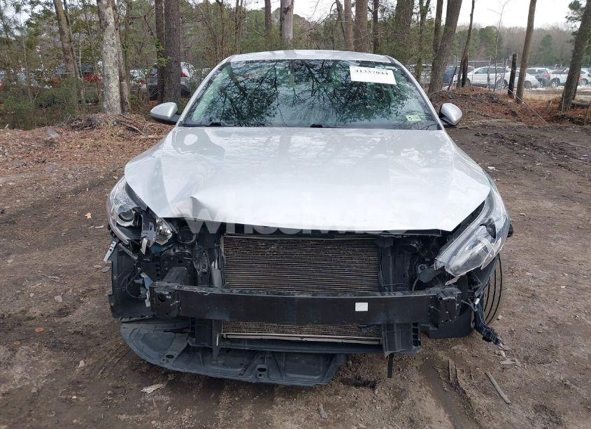 Photo 12 of 2021 Kia Forte LXS (VIN 3KPF24AD8ME263153)