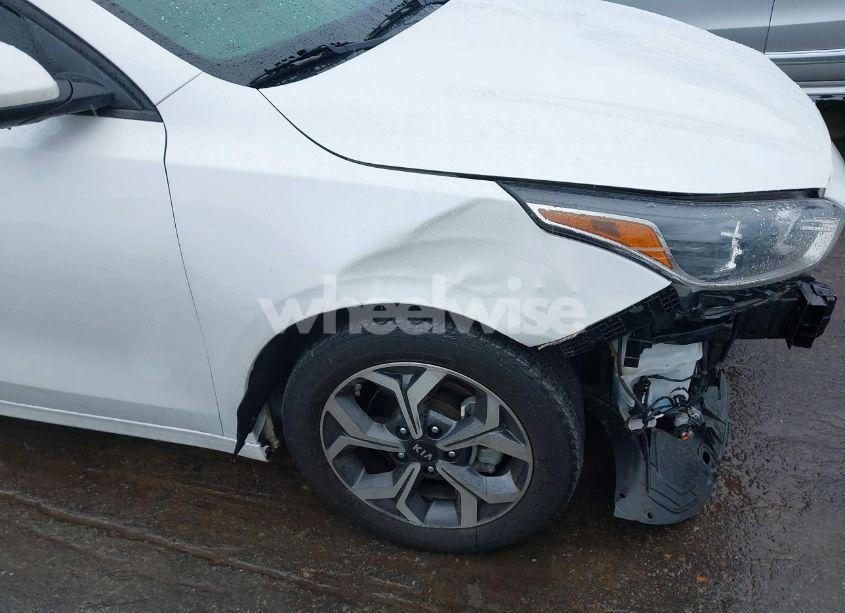 Photo 18 of 2021 Kia Forte LXS (VIN 3KPF24AD8ME276839)