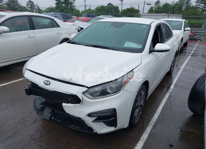 Photo 2 of 2021 Kia Forte LXS (VIN 3KPF24AD8ME276839)