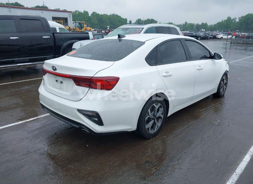 Photo 4 of 2021 Kia Forte LXS (VIN 3KPF24AD8ME276839)
