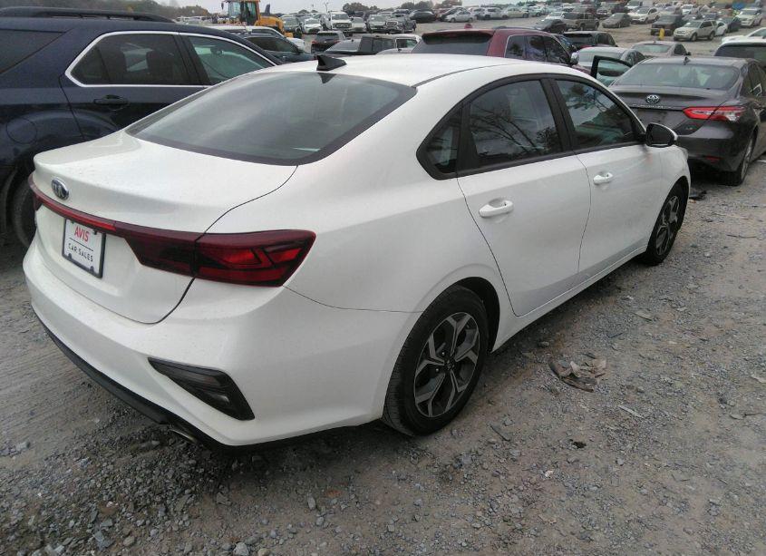 Photo 4 of 2021 Kia Forte LXS (VIN 3KPF24AD8ME287730)