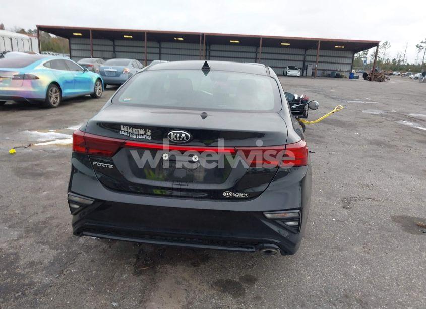 Photo 16 of 2021 Kia Forte LXS (VIN 3KPF24AD8ME381333)