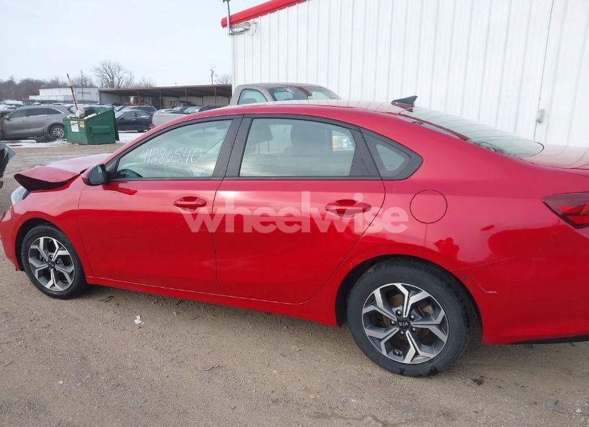 Photo 13 of 2021 Kia Forte LXS (VIN 3KPF24AD8ME404268)