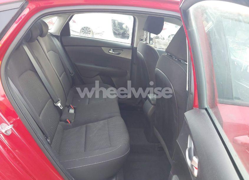 Photo 8 of 2021 Kia Forte LXS (VIN 3KPF24AD8ME404268)