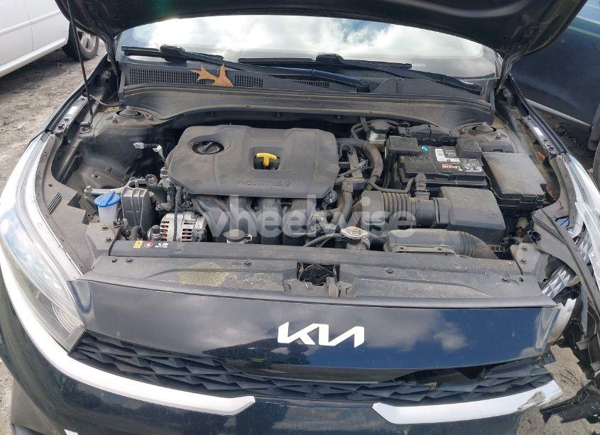 Photo 10 of 2022 Kia Forte LXS (VIN 3KPF24AD8NE419189)