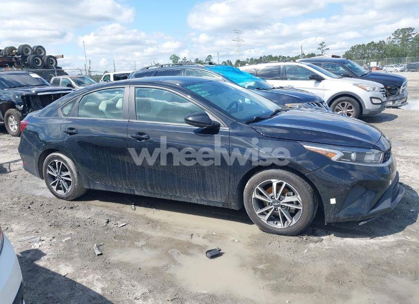 Photo 13 of 2022 Kia Forte LXS (VIN 3KPF24AD8NE419189)