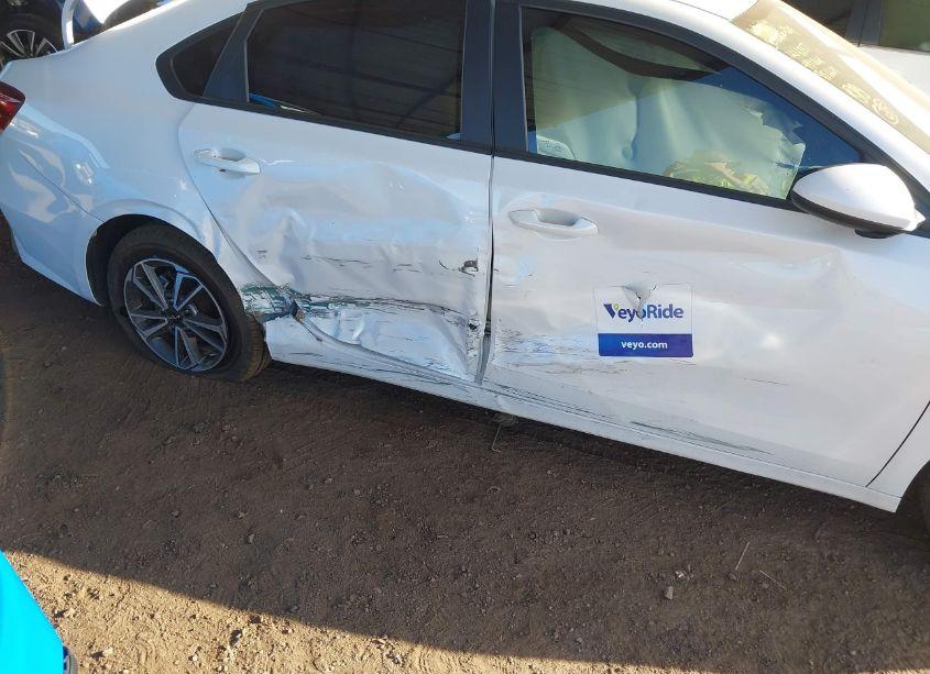 Photo 6 of 2022 Kia Forte LXS (VIN 3KPF24AD8NE441726)