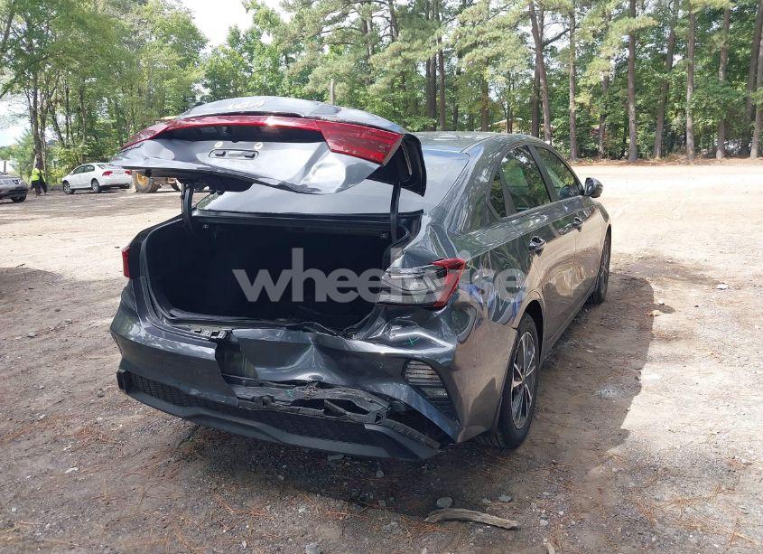 Photo 4 of 2022 Kia Forte LXS (VIN 3KPF24AD8NE467064)