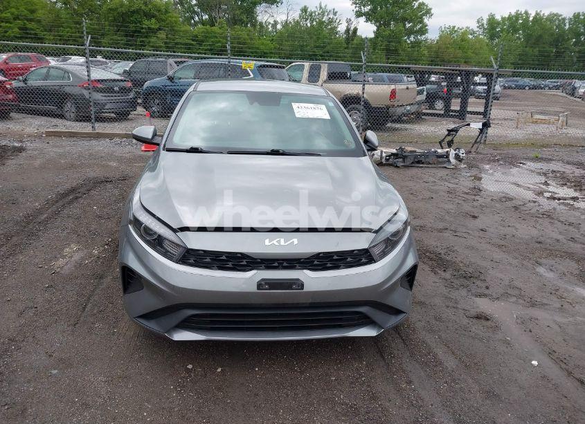 Photo 12 of 2022 Kia Forte LXS (VIN 3KPF24AD8NE468263)