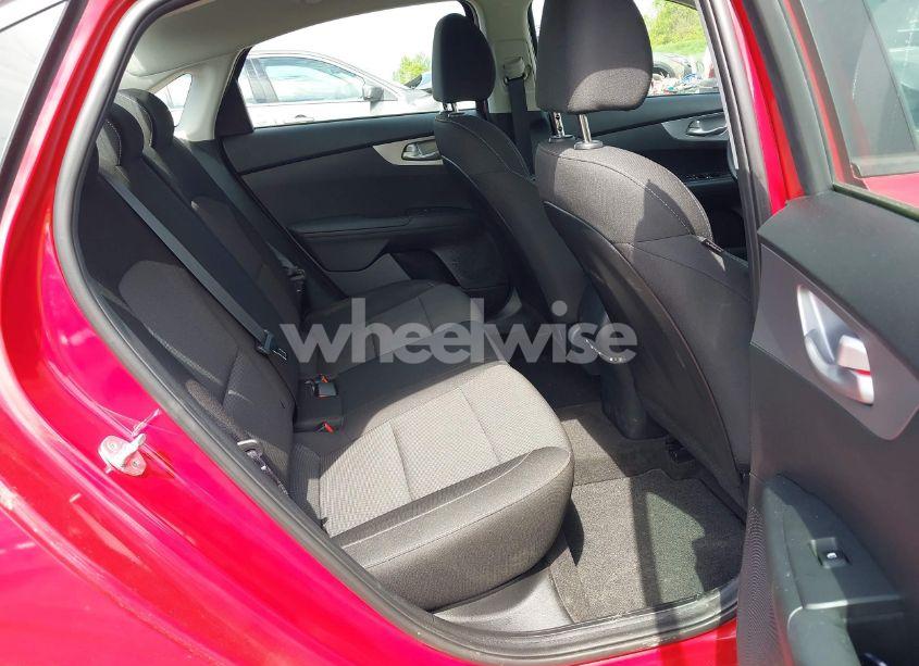 Photo 8 of 2023 Kia Forte LXS (VIN 3KPF24AD8PE504553)