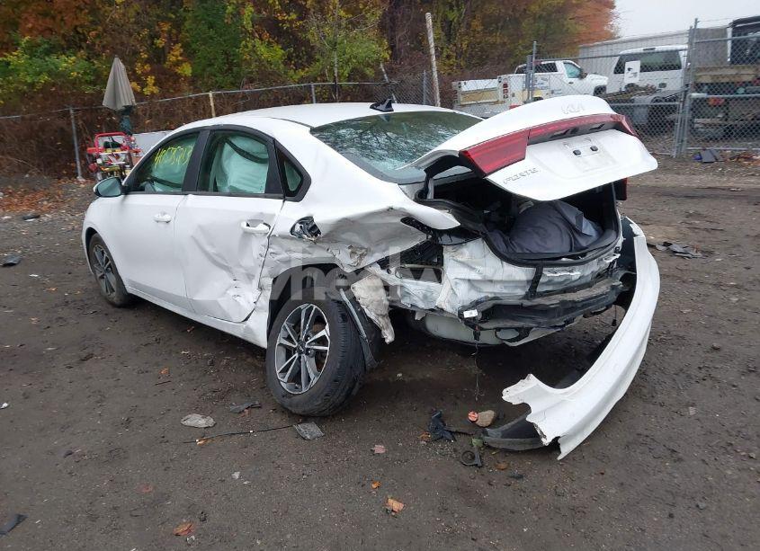 Photo 3 of 2023 Kia Forte LXS (VIN 3KPF24AD8PE505699)