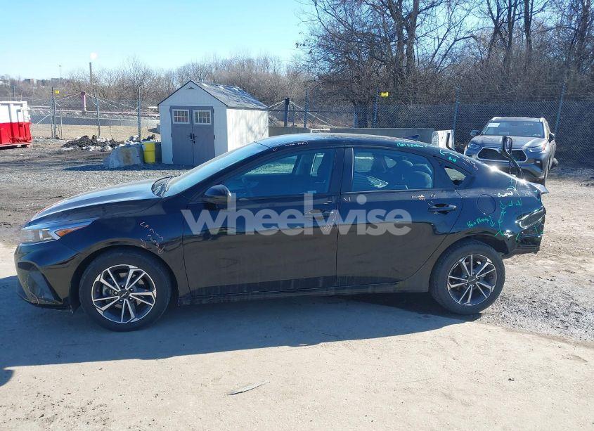 Photo 14 of 2023 Kia Forte LXS (VIN 3KPF24AD8PE562310)