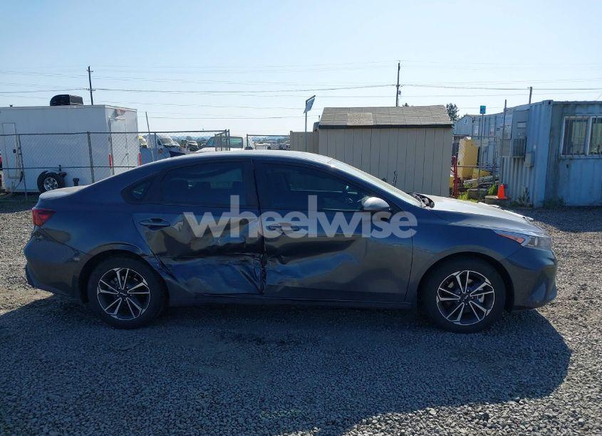 Photo 13 of 2023 Kia Forte LXS (VIN 3KPF24AD8PE585604)