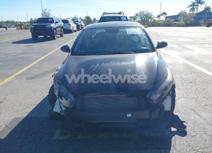 Photo 13 of 2023 Kia Forte LXS (VIN 3KPF24AD8PE587918)
