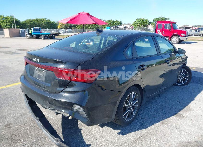 Photo 4 of 2023 Kia Forte LXS (VIN 3KPF24AD8PE587918)