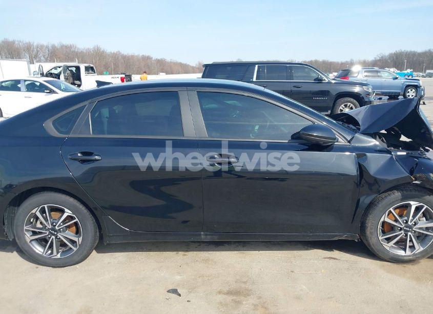Photo 14 of 2023 Kia Forte LXS (VIN 3KPF24AD8PE588678)