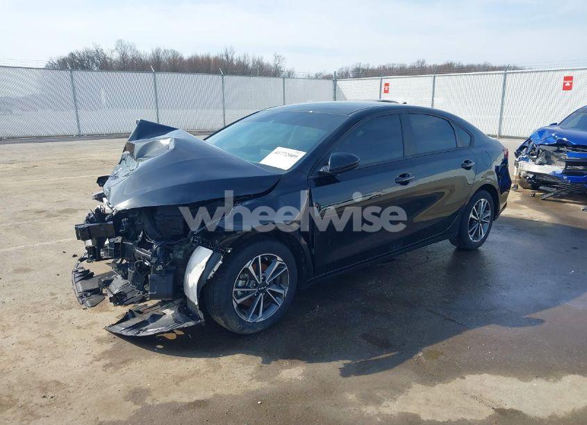Photo 2 of 2023 Kia Forte LXS (VIN 3KPF24AD8PE588678)