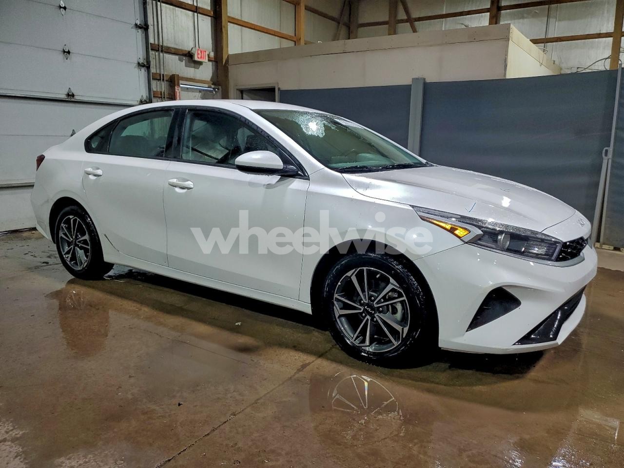 Photo 4 of 2023 KIA FORTE LX (VIN 3KPF24AD8PE620089)