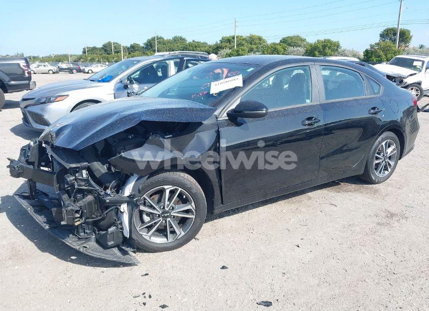 Photo 2 of 2023 Kia Forte LXS (VIN 3KPF24AD8PE630797)