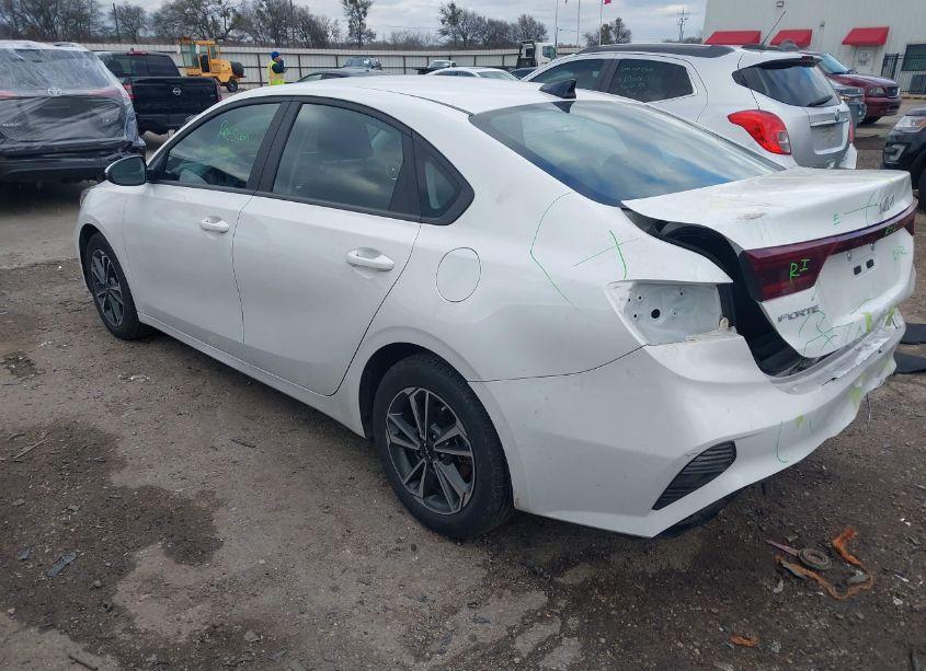 Photo 3 of 2023 Kia Forte LXS (VIN 3KPF24AD8PE637765)