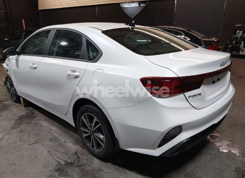 Photo 3 of 2023 Kia Forte LXS (VIN 3KPF24AD8PE639337)