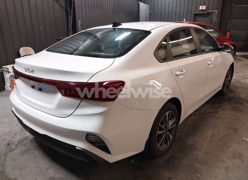 Photo 4 of 2023 Kia Forte LXS (VIN 3KPF24AD8PE639337)