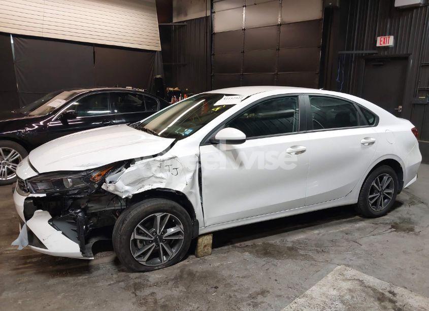 Photo 6 of 2023 Kia Forte LXS (VIN 3KPF24AD8PE639337)