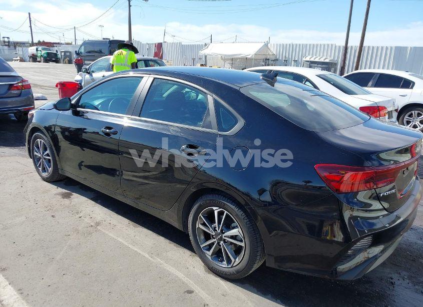 Photo 3 of 2023 Kia Forte LXS (VIN 3KPF24AD8PE639869)