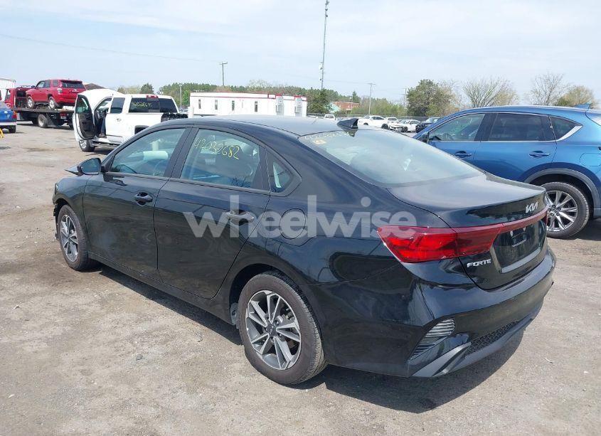 Photo 3 of 2023 Kia Forte LXS (VIN 3KPF24AD8PE663900)