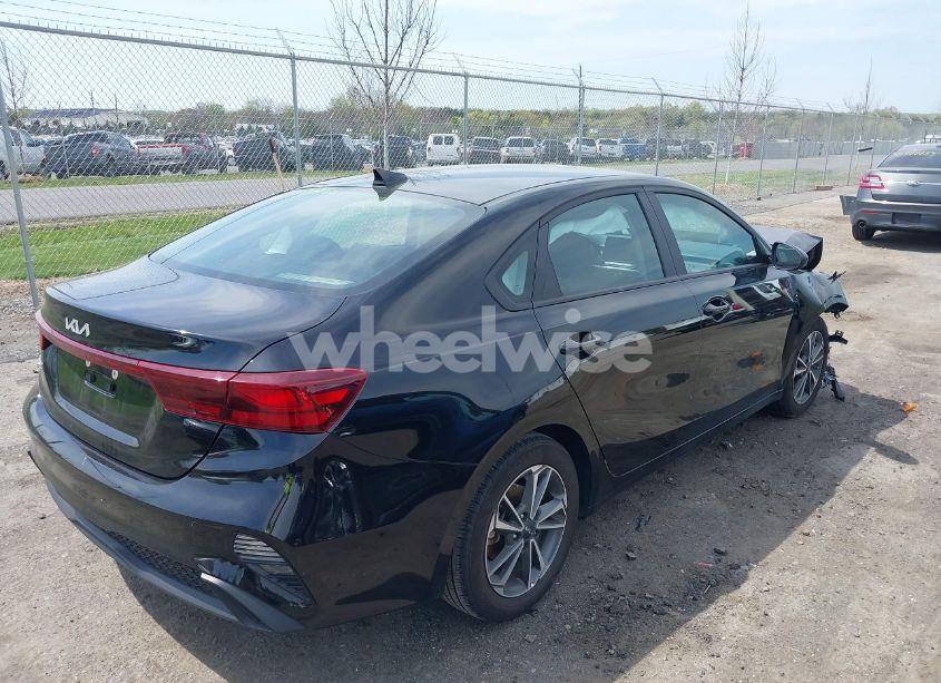 Photo 4 of 2023 Kia Forte LXS (VIN 3KPF24AD8PE663900)