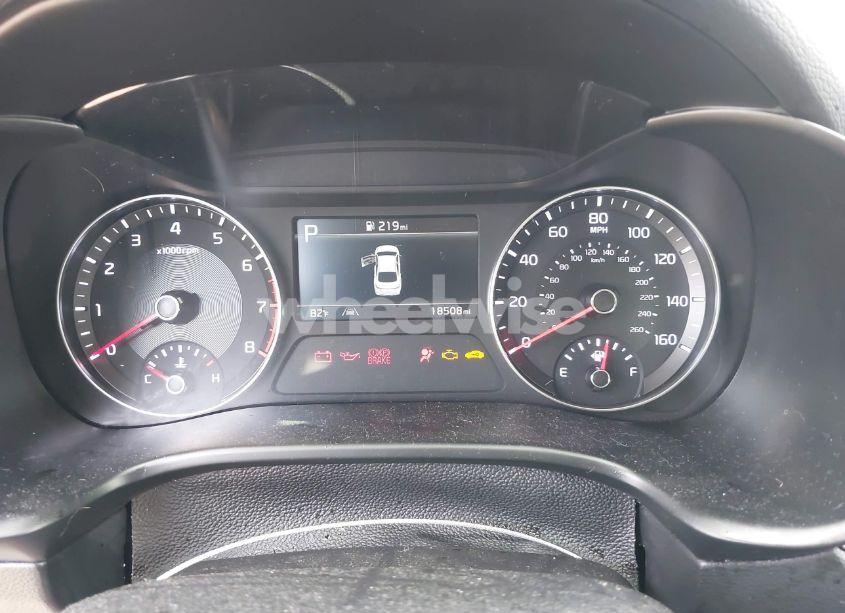 Photo 7 of 2023 Kia Forte LXS (VIN 3KPF24AD8PE663900)