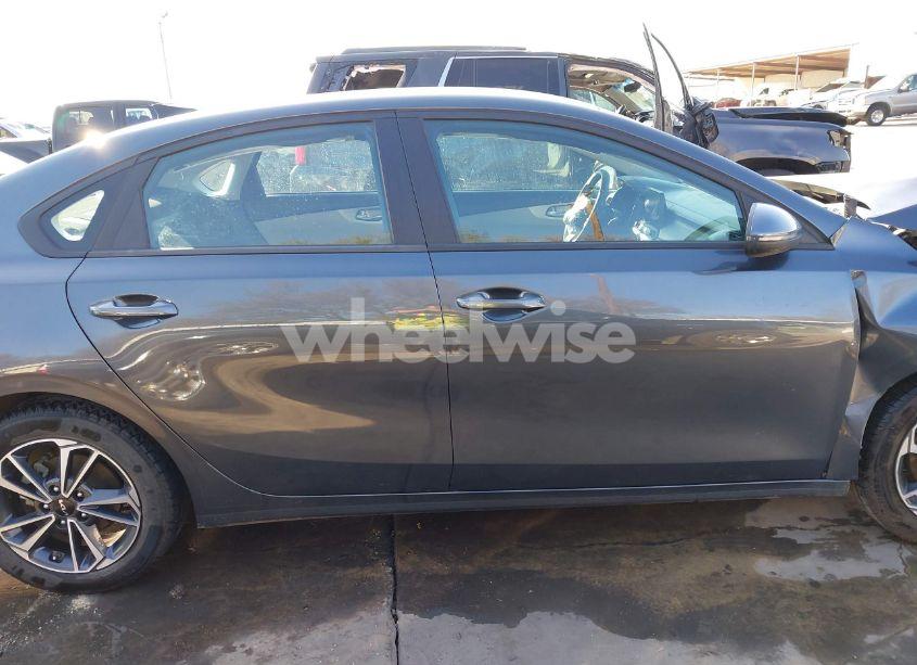 Photo 14 of 2023 Kia Forte LXS (VIN 3KPF24AD8PE679854)