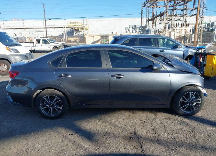Photo 14 of 2024 Kia Forte LXS (VIN 3KPF24AD8RE700852)