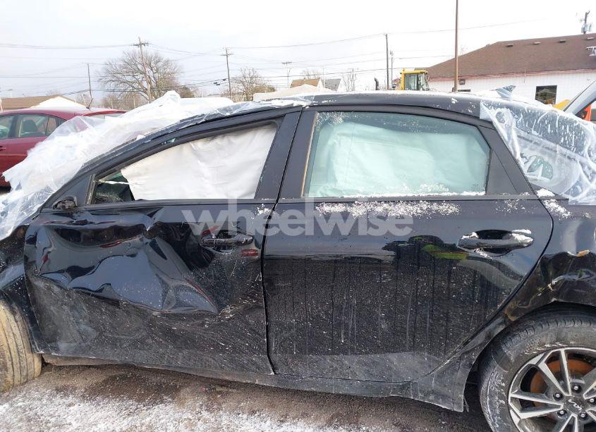 Photo 14 of 2024 Kia Forte LXS (VIN 3KPF24AD8RE704318)