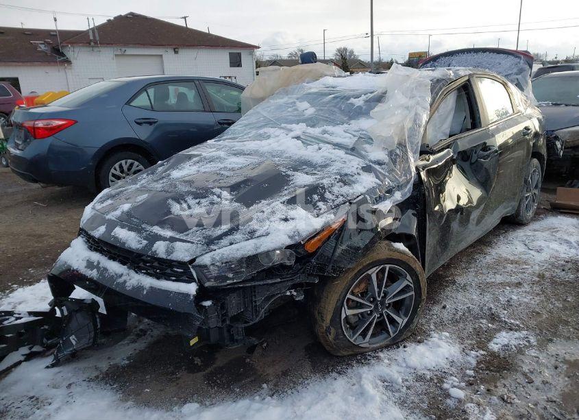 Photo 2 of 2024 Kia Forte LXS (VIN 3KPF24AD8RE704318)