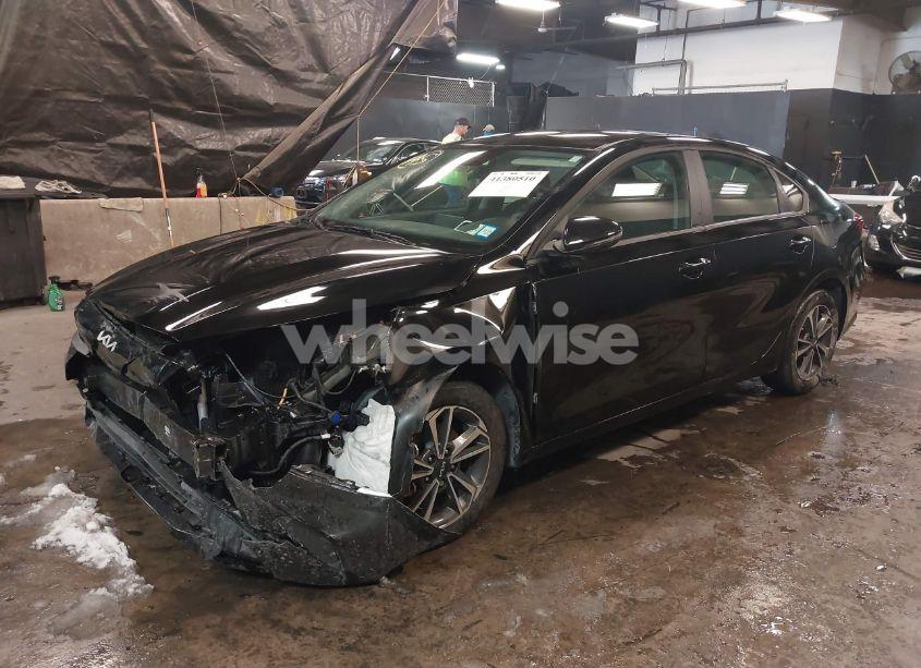 Photo 2 of 2024 Kia Forte LXS (VIN 3KPF24AD8RE719191)