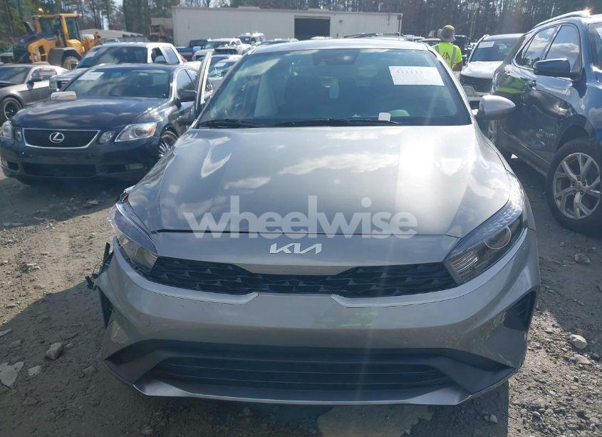 Photo 12 of 2024 Kia Forte LXS (VIN 3KPF24AD8RE722804)
