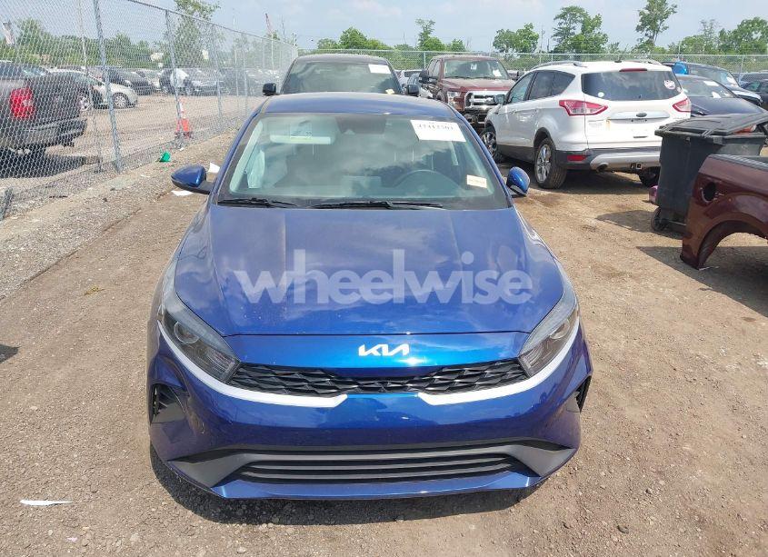 Photo 12 of 2024 Kia Forte LXS (VIN 3KPF24AD8RE737349)
