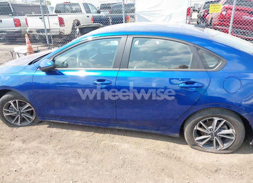 Photo 14 of 2024 Kia Forte LXS (VIN 3KPF24AD8RE737349)