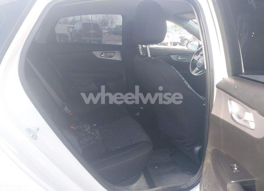 Photo 8 of 2024 Kia Forte LXS (VIN 3KPF24AD8RE763837)