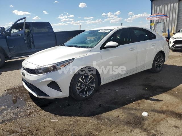 Photo 3 of 2024 KIA FORTE LX (VIN 3KPF24AD8RE765748)
