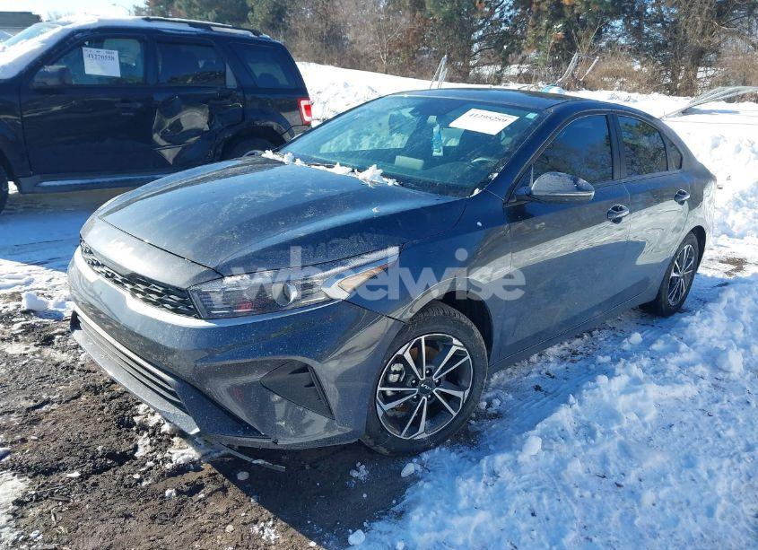 Photo 2 of 2024 Kia Forte LXS (VIN 3KPF24AD8RE773123)